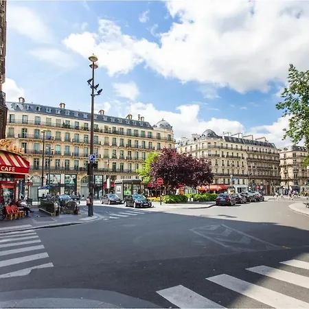 Cmg Place De Clichy - Metro Europe Appartement
